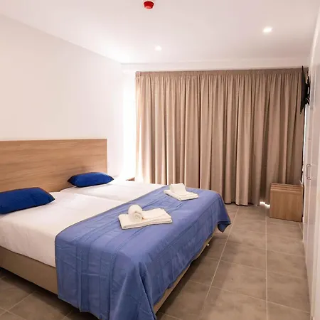 Otel Lovely Cityscape