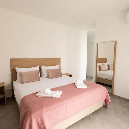 Lovely Cityscape Otel